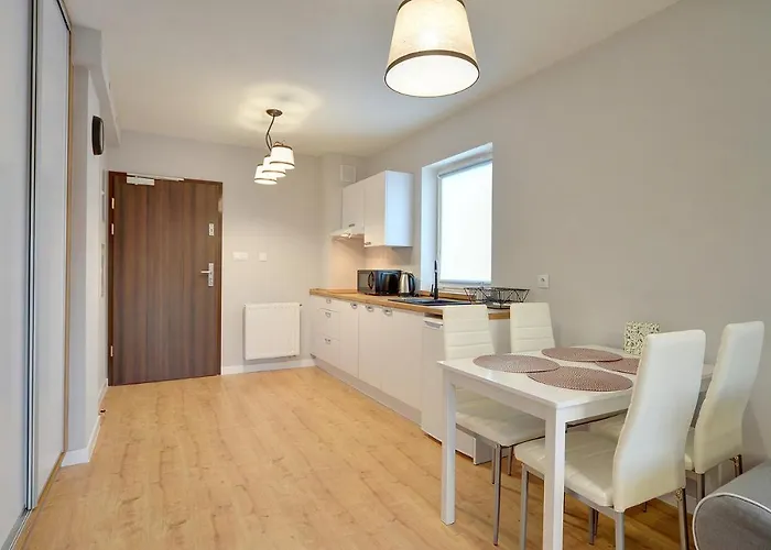 Everysky - Wilcza 3f_p